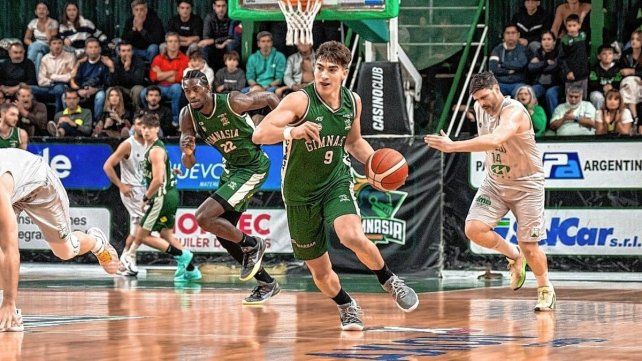 Martiniano Dato aportó 4 puntos a la victoria de Gimnasia de Comodoro Rivadavia.&nbsp;