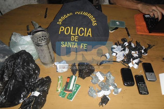 Cayeron padre e hijo con cocaína y marihuana en la entrada de Esperanza