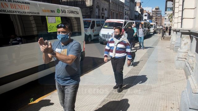 Clases: transportistas escolares esperan definiciones