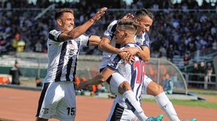 Talleres ganó de local ante los de Junín.