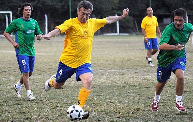 Macri, contra el “Fútbol para Todos”, dijo que el kirchnerismo “convalida el despilfarro”