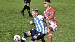Racing quiere conseguir el primer triunfo contra Argentinos