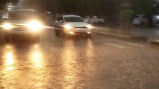 Defensa Civil monitorea y asiste a las localidades afectadas por el temporal