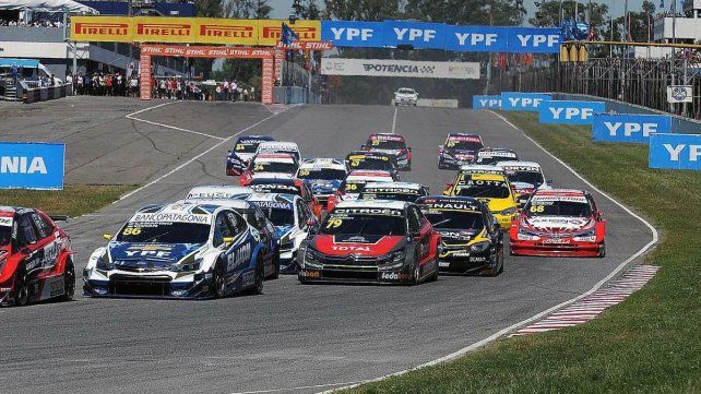 El TC2000 vuelve a rugir en Buenos Aires: velocidad y emoción en el Gálvez El TC2000 vuelve a rugir en Buenos Aires: velocidad y emoción en el Gálvez
