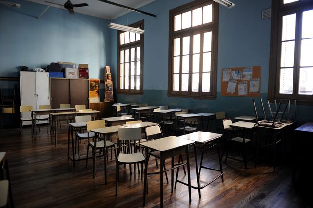 Todas las mociones de la departamental Rosario de Amsafé proponen el no inicio de clases
