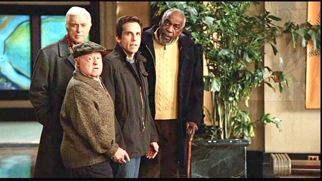 Bill Cobs encarnó a Reginald, uno de los guardias del Museo de Historia Natural de Nueva York, junto a Dick Van Dyke, Mickey Rooney  y Ben Affleck