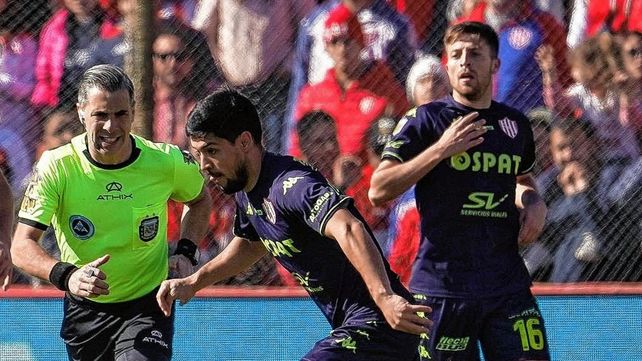 Unión ganó apenas tres partidos de los últimos 11 que jugó en el 15 de Abril.