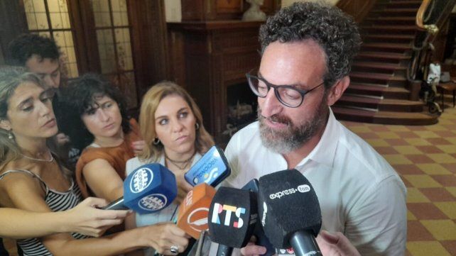 El ex concejal Roberto Sukerman presentó un amparo colectivo al que adhirió gran parte de los concejales.