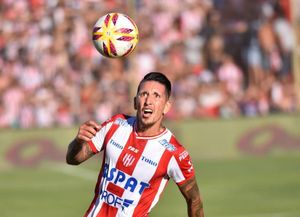 Martínez pega la vuelta y el resto será el mismo