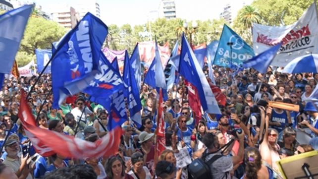 Nueva marcha. Amsaf&eacute; se movilizar&aacute; ma&ntilde;ana en la capital provincial.