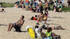 Recomiendan no exponerse al sol entre las 11 y las 16. Recomiendan no exponerse al sol entre las 11 y las 16.