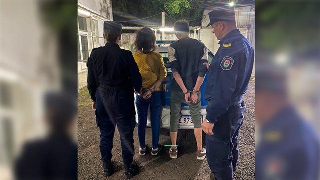 Detuvieron a pareja de cuidacoches que insultó y agredió a policías&nbsp;