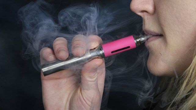 Cigarrillos electrónicos se venden sin restricciones en Paraná, aunque estén prohibidos