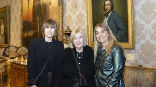 Exposición de arte en vidrio: un Homenaje al año internacional del vidrio en el Museo Estévez