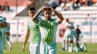El Kily ya tiene a su goleador: Unión cerró a Agustín Colazo