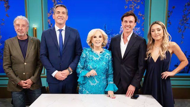Mirtha Legrand insistió a Roberto García Moritán para que hable de su separación con Pampita. Él habló de una operación política. No sos tan importante