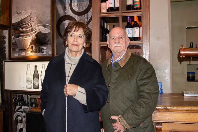 Confluencias, un nuevo encuentro en el bar El Cairo, organizado por Conde de Narbaíz