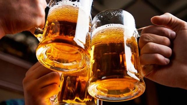Consejo de los hepatólogos para cuidar el hígado: tres días seguidos a la semana sin tomar alcohol