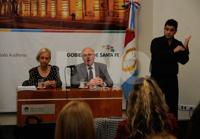 Abren selección para el ingreso de personas con discapacidad a la administración pública