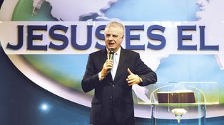 El pastor evangelista José María Silvestri dice que se puede superar la adicción al trabajo, al alcohol, a las drogas y al delito