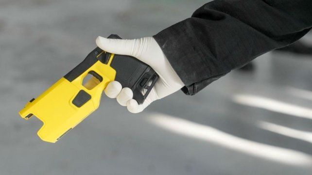 La Policía de Santa Fe está capacitando a los agentes para el uso de las pistolas Taser La Policía de Santa Fe está capacitando a los agentes para el uso de las pistolas Taser