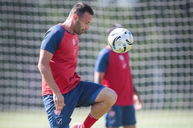 Final anunciado: Claudio Corvalán negocia su salida de Unión