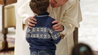 Maternidad y paternidad son dones de Dios y tener un hijo es un milagro de la vida