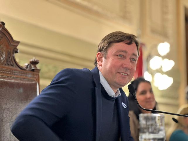 Las picadas ilegales y las maniobras de velocidad en la vía pública volvieron a instalarse en la agenda provincial a partir de distintos episodios registrados en ciudades santafesinas. En ese contexto el senador Motta propone modificaciones en el Código de Faltas de Tránsito.