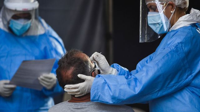 El número de personas hisopadas creció exponencialmente en las últimas semanas.&nbsp;