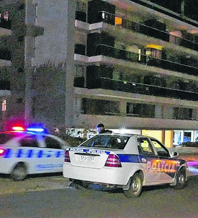 La banda robó en la Playa Mansa.