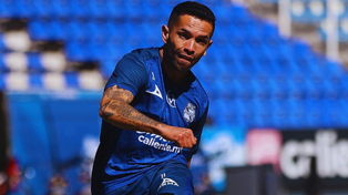 Gabriel Carabajal retornará al país para jugar en Newells. Entre 2022 y la actualidad pasó por el fútbol brasileño y por el mexicano.