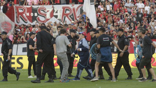 Las mejores fotos de la fiesta de Maradona en el Coloso
