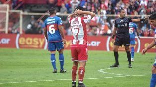 Unión mejoró, pero mostró su pobre poder de gol y debió conformarse con un empate ante Tigre que lo deja último