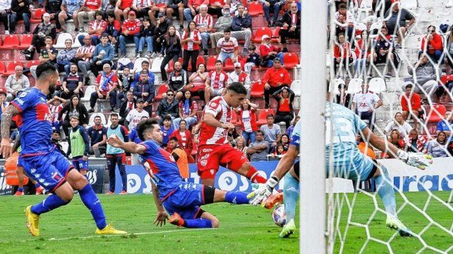 Tigre y Unión cerrarán la Copa de la Liga el 13 de abril en Victoria. Tigre y Unión cerrarán la Copa de la Liga el 13 de abril en Victoria.