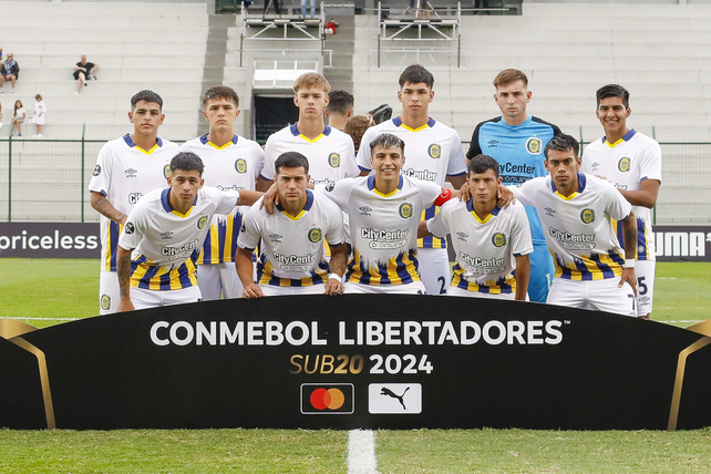 El equipo de Central que disputó el último partido en la Copa Libertadores sub-20.