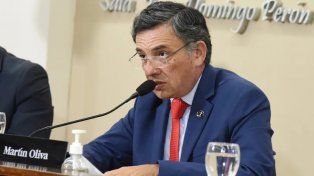 Tras la denuncia del intendente Martín Oliva, la Justicia secuestró los equipos para peritar. Identificaron transferencias a cuentas en Buenos Aires