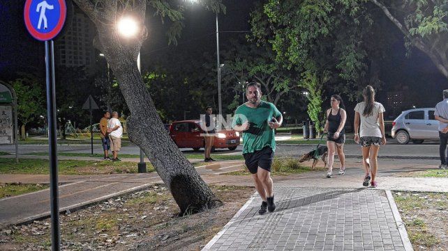 Parque Federal. Persiste el reclamo por iluminación y seguridad preventiva.