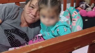 Jaquelina Insaurralde junto a su nieta Catalina, a quien le dedicó un emotivo mensaje tras recibir el alta médica.