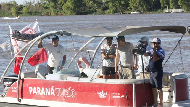 Se realizó la 13° edición del maratón de aguas abiertas Villa Urquiza-Paraná