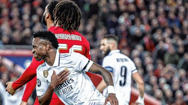 Carlo Ancelotti descartó que Vinicius se vaya del Madrid.