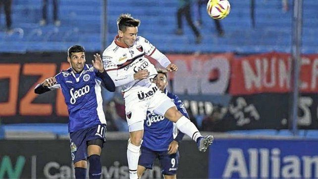 ¿Cómo le fue a Colón contra Acassuso en el historial?