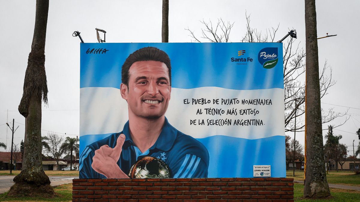 El muralista de Scaloni en Pujato: Nunca olvidó su raíz, es una persona muy humilde