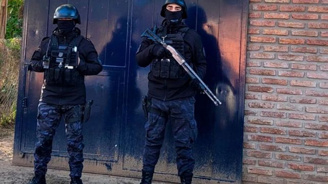 Detuvieron a 11 personas en allanamiento en el marco de una investigación por estafas en Paraná