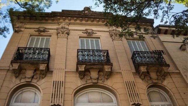 Un paseo de la mano de Fernando Ponce