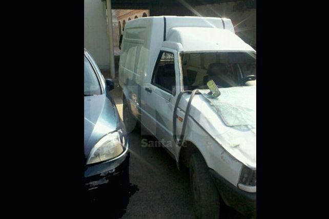 Un bebé se cayó de una camioneta que era perseguida y sobrevivió