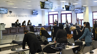 Las tres juezas que conducen el tribunal leyeron las sentencias.&nbsp;