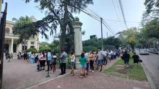 Desde el Palacio de los Leones creen que la catarata de anotados en los cursos tiene que ver con la situación socioeconómica y la falta de empleo estable.