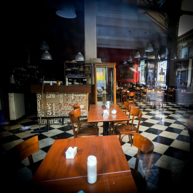 Los bares y restaurantes de la ciudad se aprestan a abrir el 8 de junio pr&oacute;ximo.&nbsp;