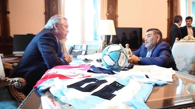 El mensaje especial de Alberto Fernandez a Diego Maradona
