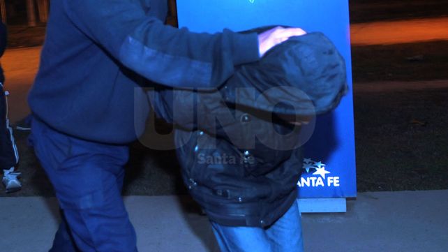 Encerró, torturó y quemó a su ex pareja en barrio Roque Sáenz Peña